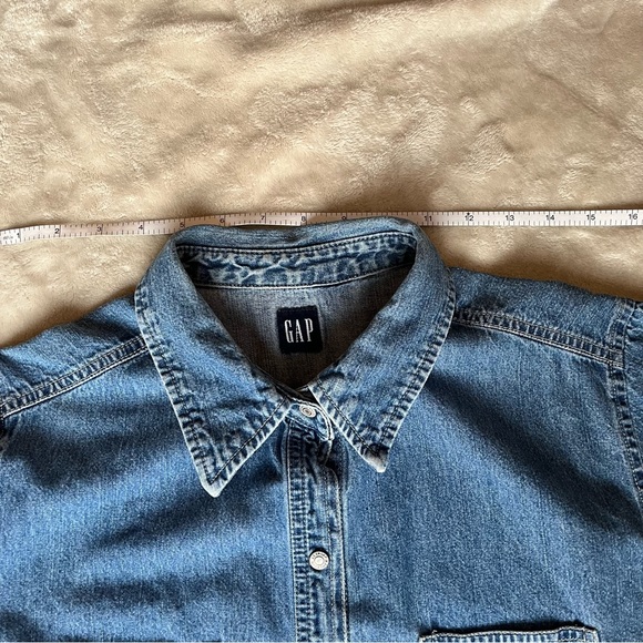 Gap - Vintage Gap Lightweight Denim Snap Closure Tee - Picture 5 of 7